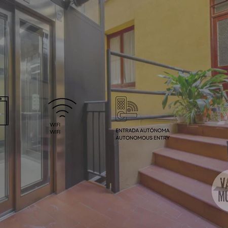 Petite E Chic Loft Para 3 En El Corazon De 马德里 外观 照片